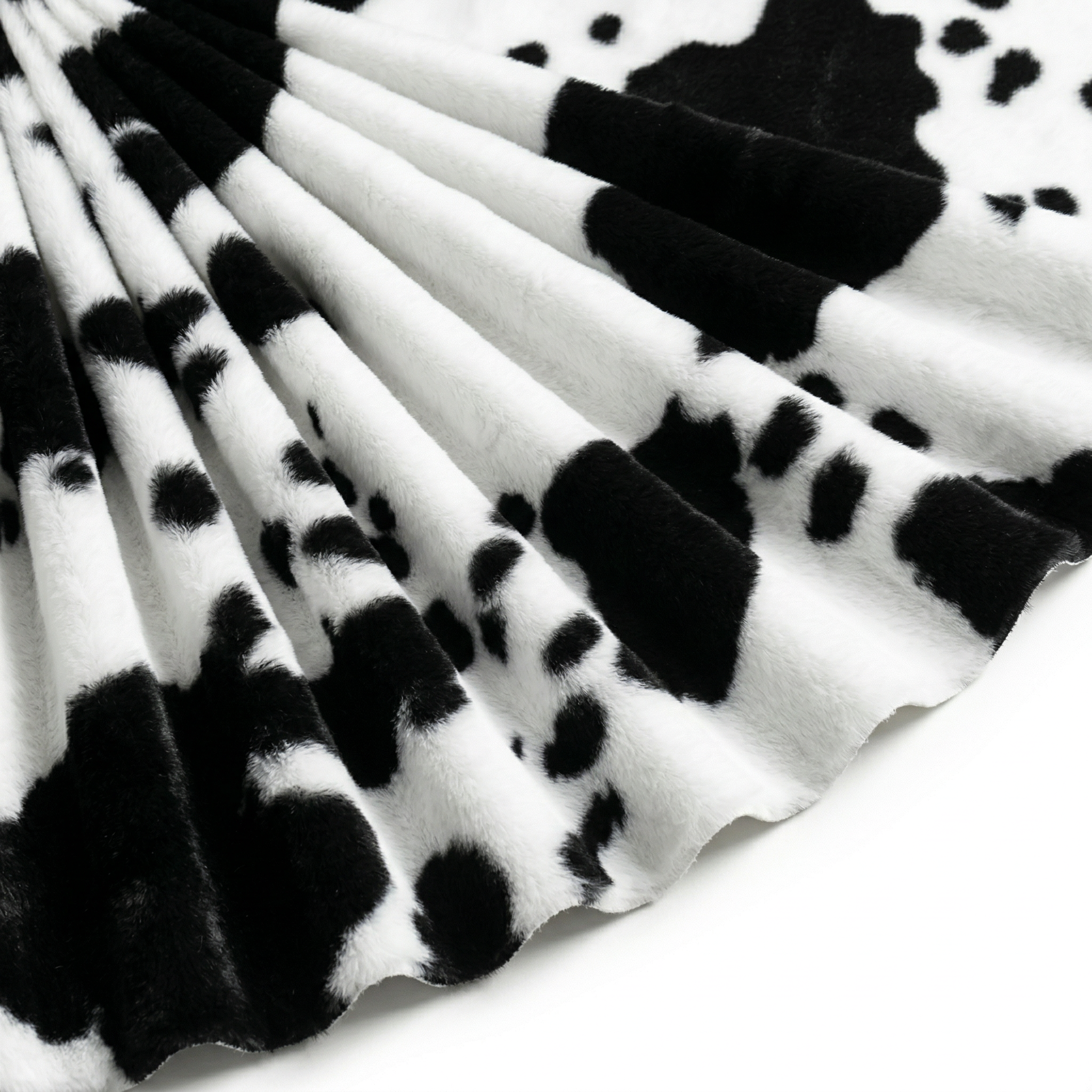 Tissu Fausse Fourrure Peau de bête Vache Noir
