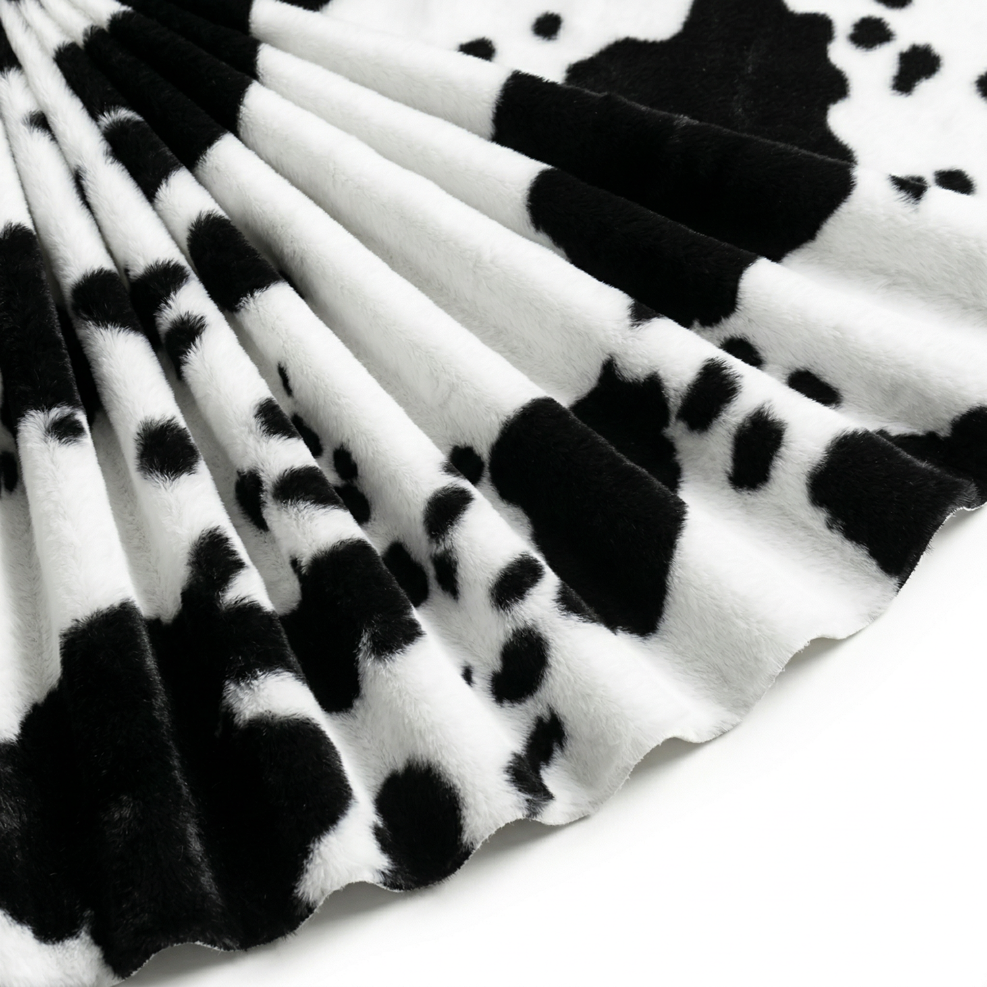 Tissu Fausse Fourrure Peau de bête Vache Noir