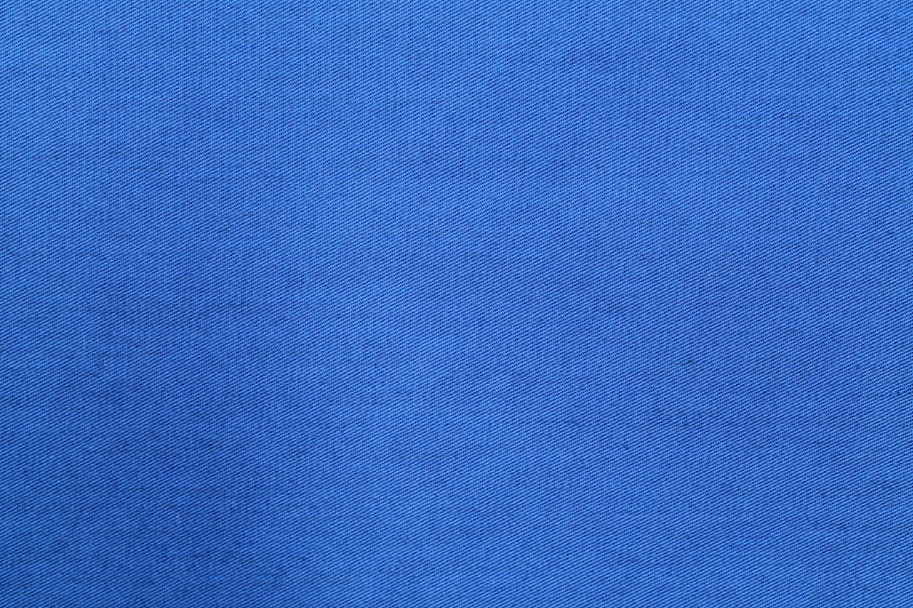 Tissu Gabardine Polycoton Rigide Uni Bleu Roi