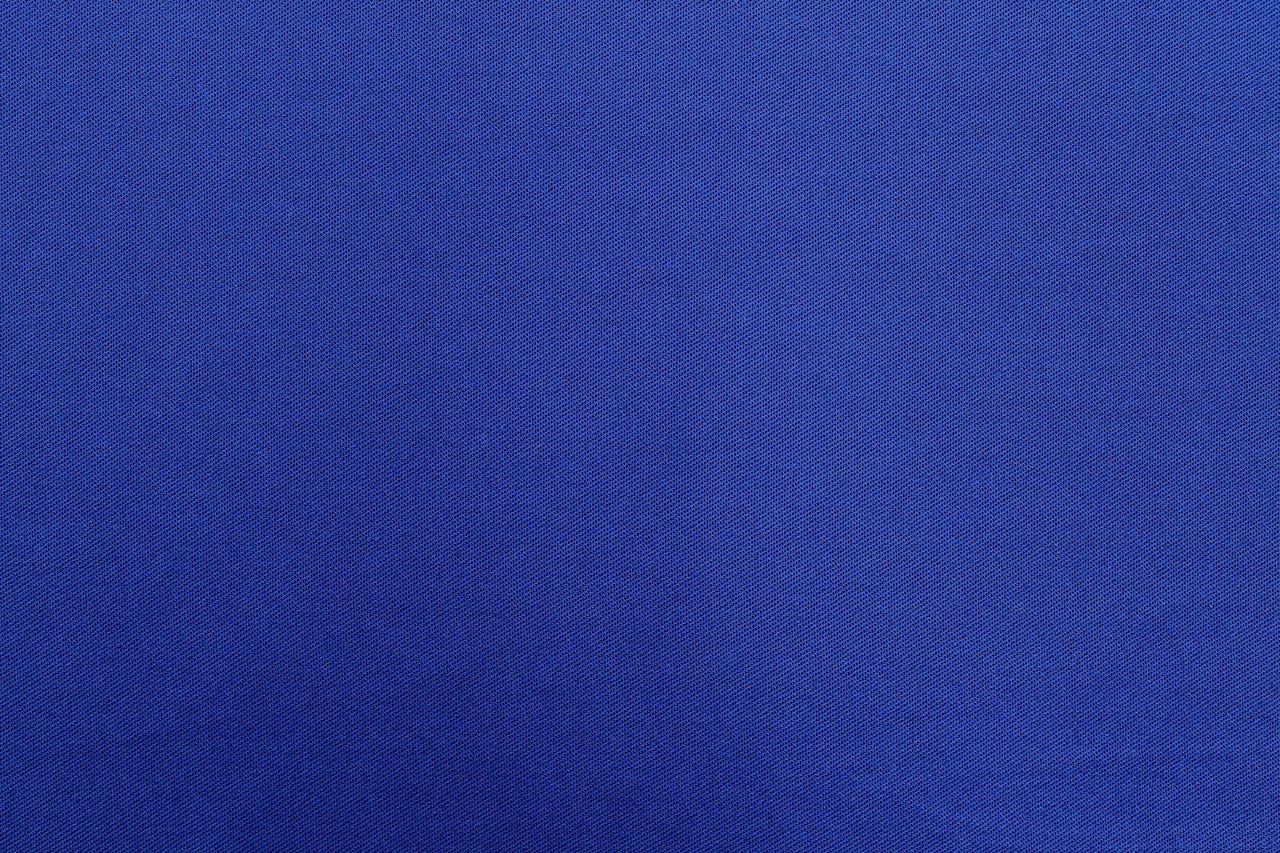 Tissu Gabardine de Viscose Uni Bleu Roi