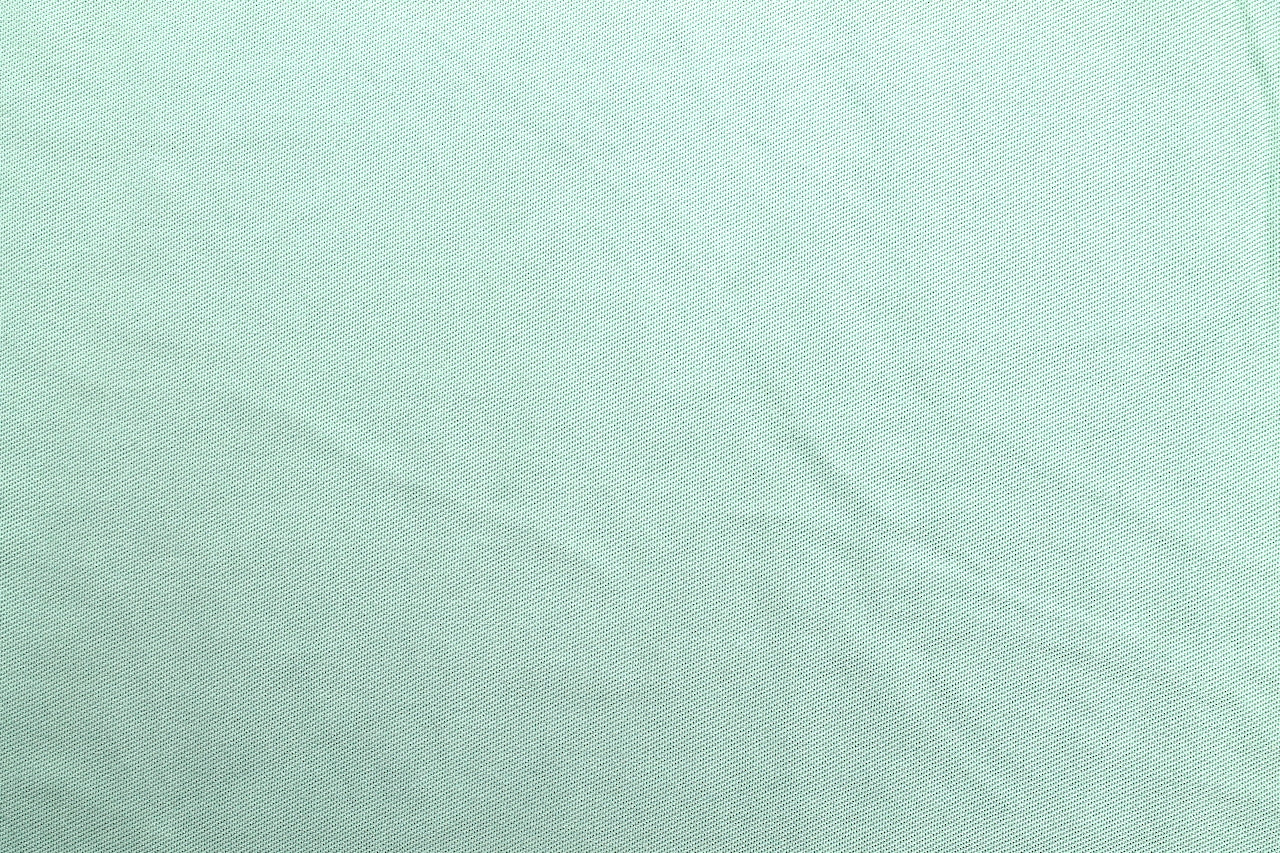 Tissu Gabardine de Viscose Uni Vert jade