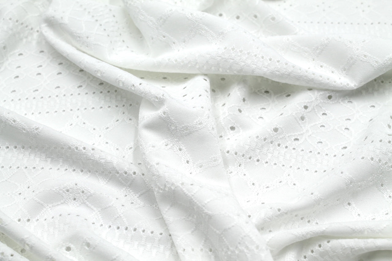 Tissu Jersey Dentelle Brodée One Blanc cassé