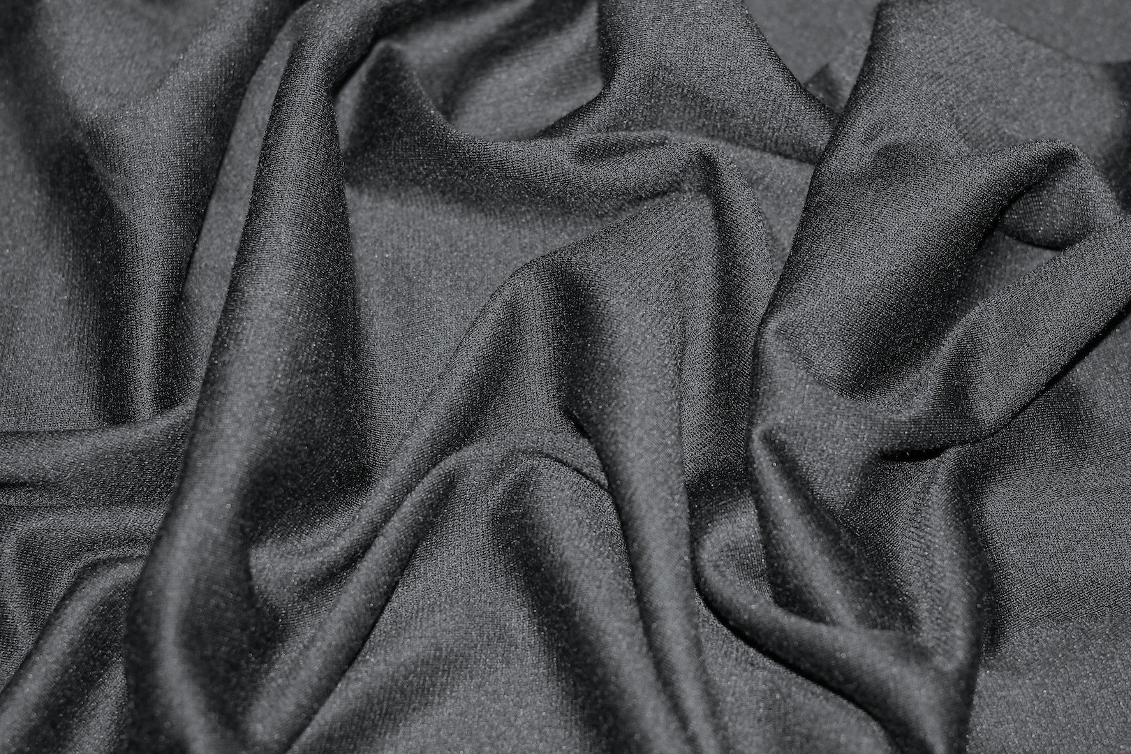 Tissu Maille Milano polyviscose Uni Noir
