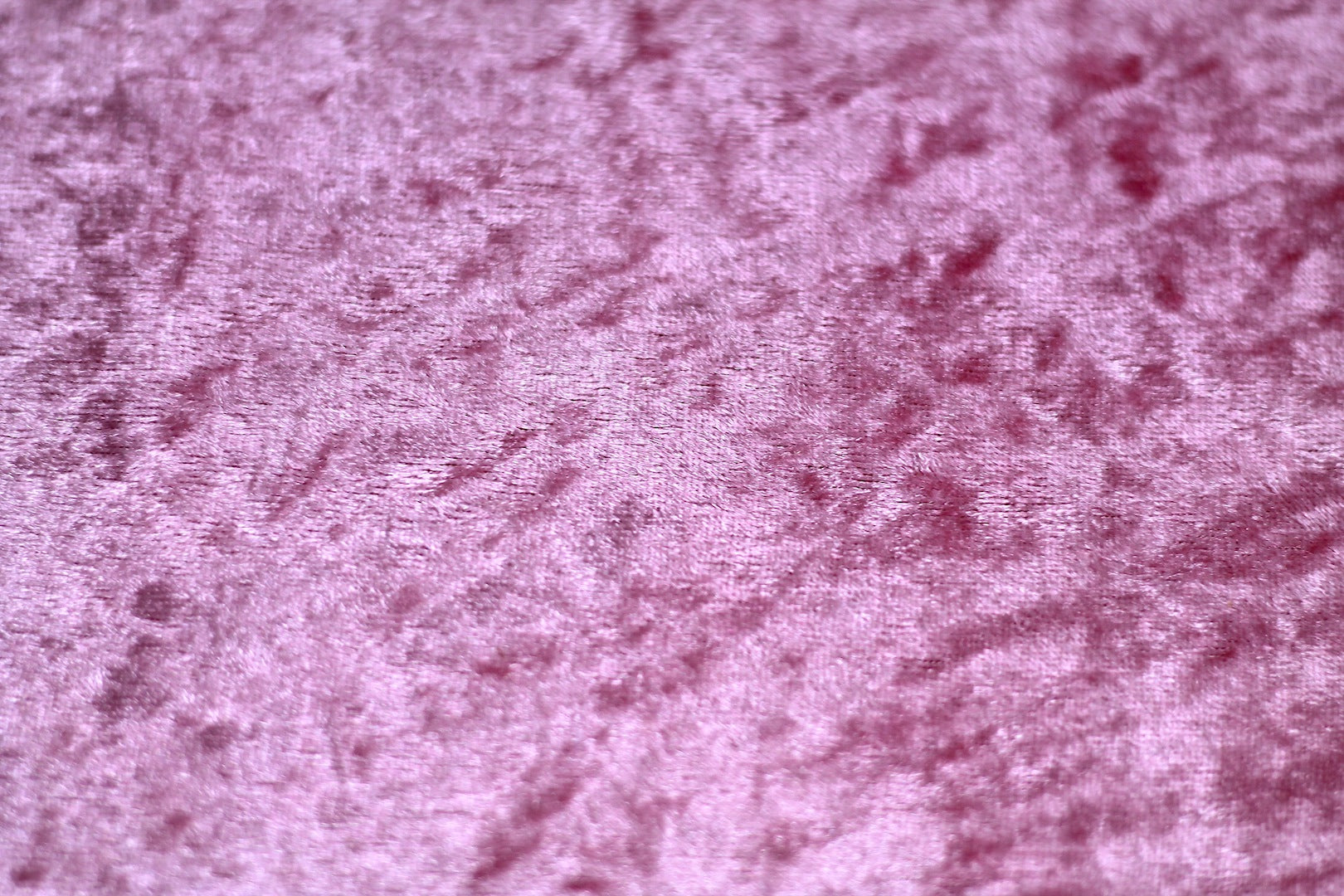 Tissu Panne de Velours Unie Rose
