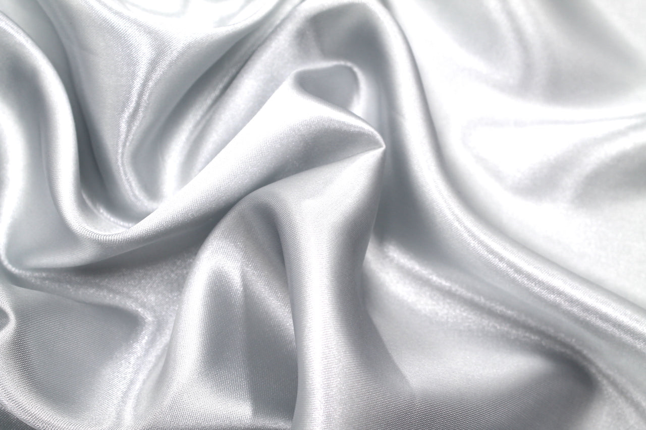 Tissu Satin Polyester Uni Gris clair