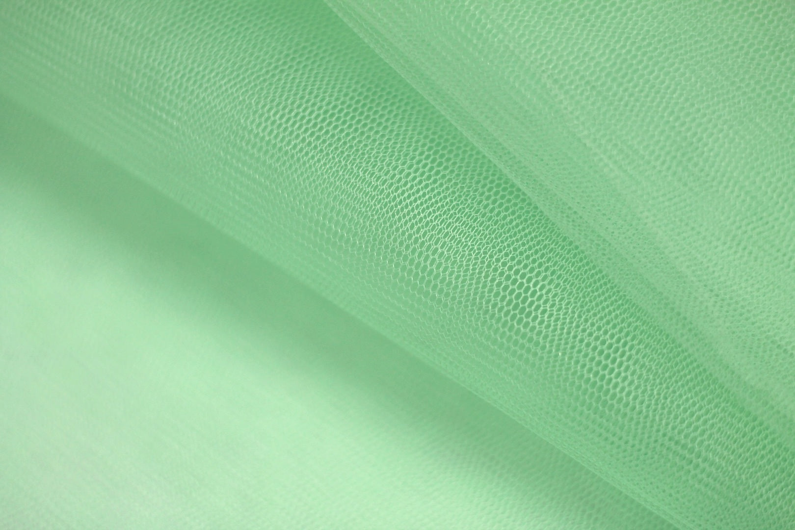 Tissu Tulle Souple Vert Amande