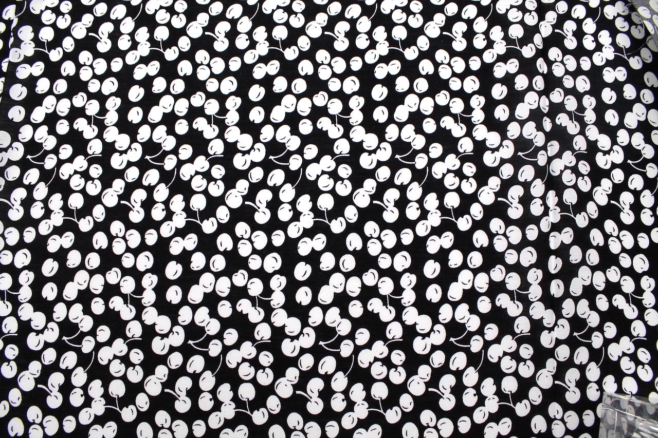 Tissu Viscose Imprimée Cherry Noir