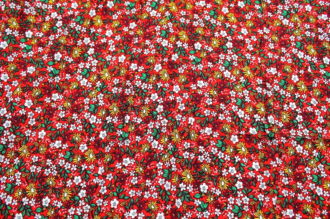 Tissu Viscose Imprimée Fleur Véra Rouge