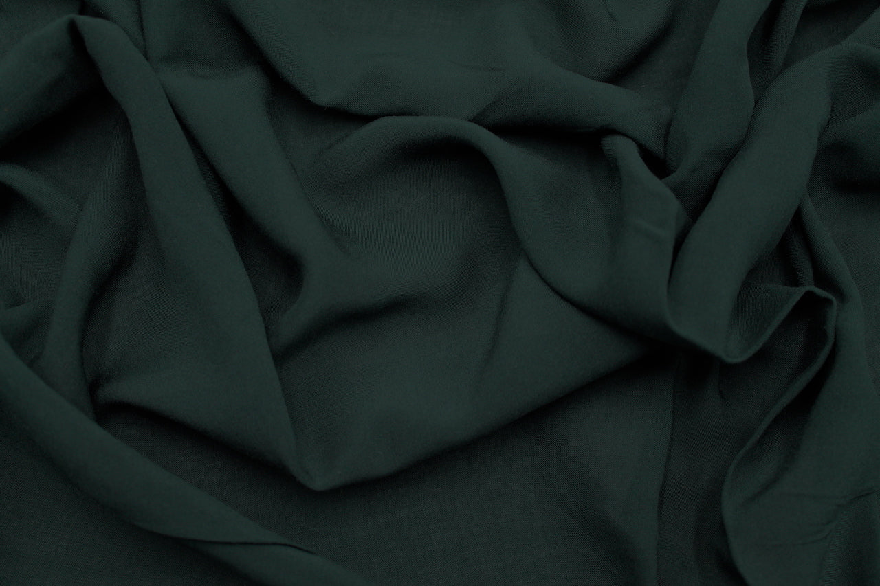 Tissu Voile de Viscose Unie Vert Sapin