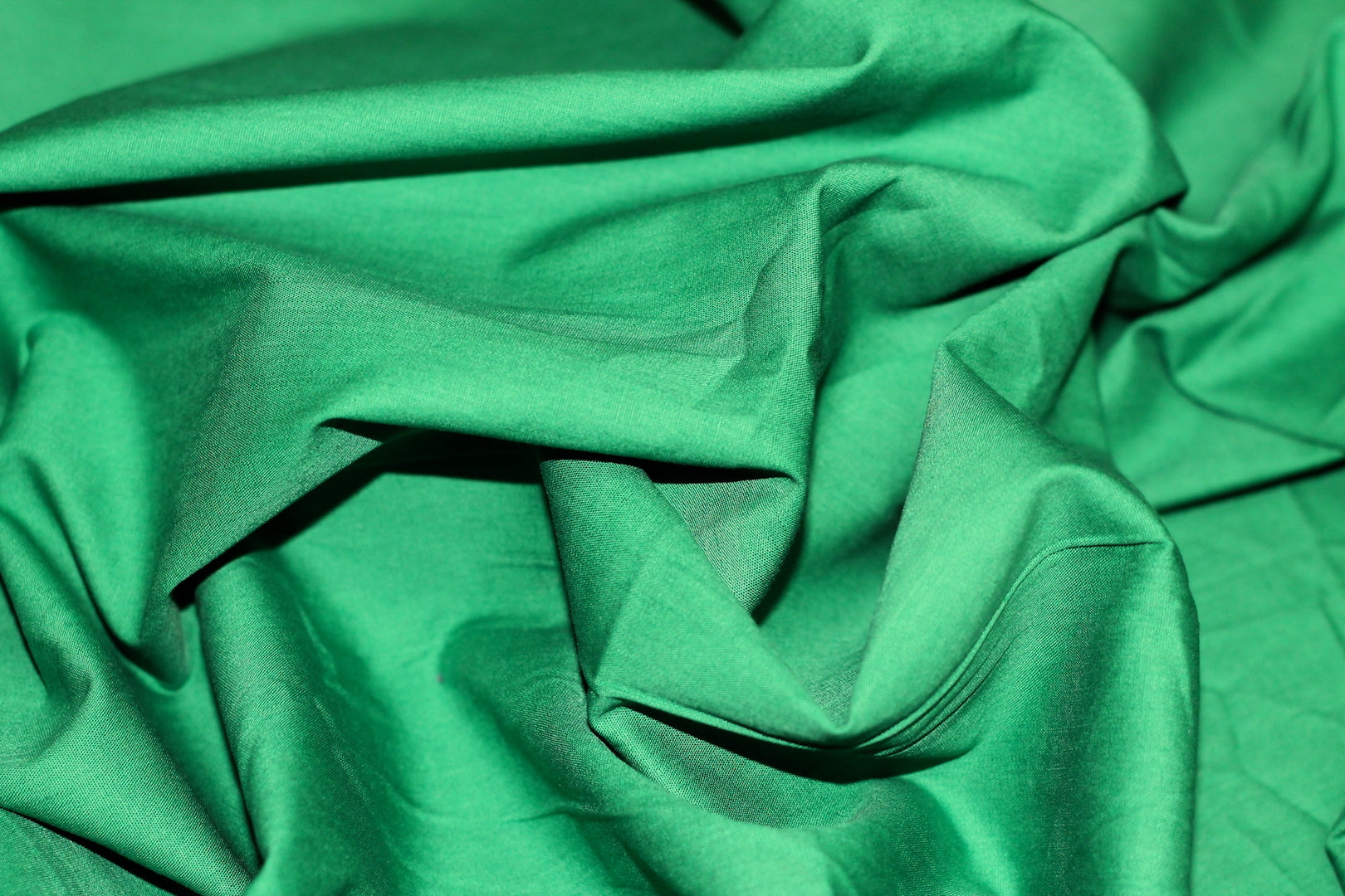 Tissu Popeline de Coton Unie Vert pomme