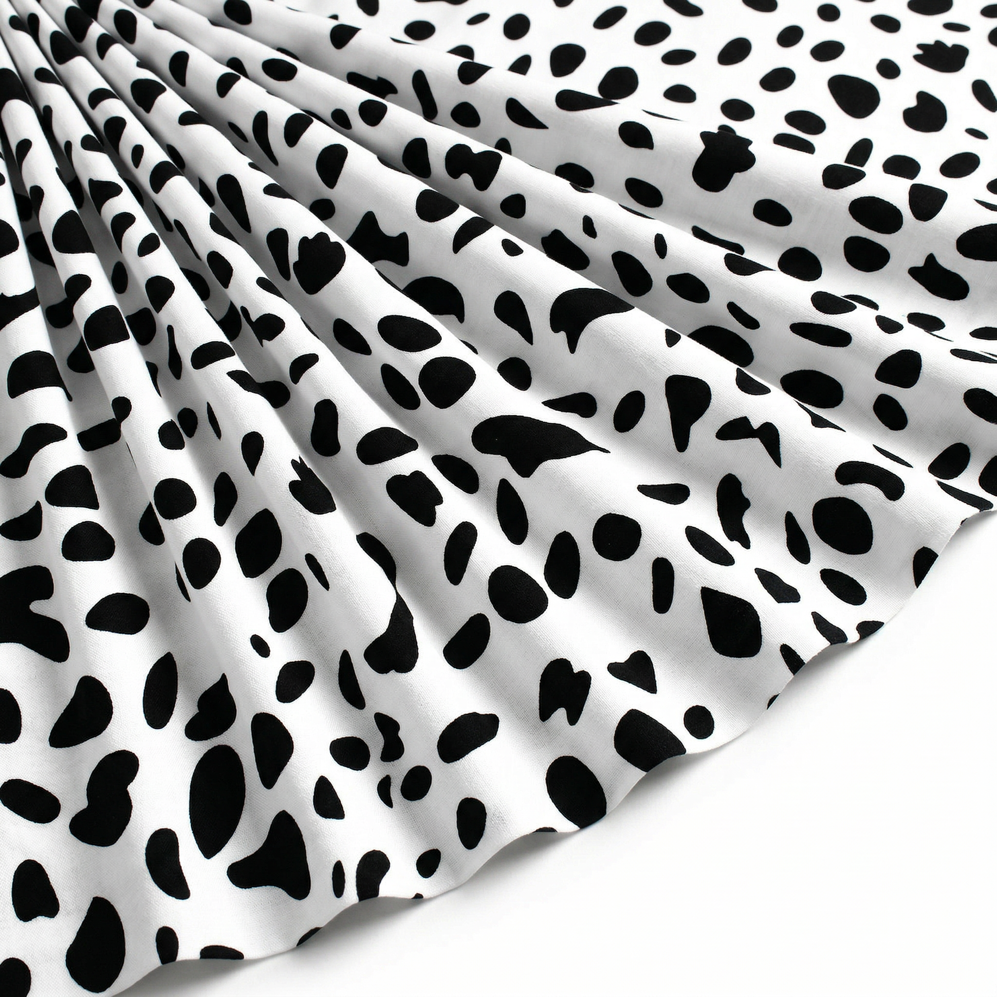 Tissu Popeline de Viscose Imprimé Dalmatien Blanc
