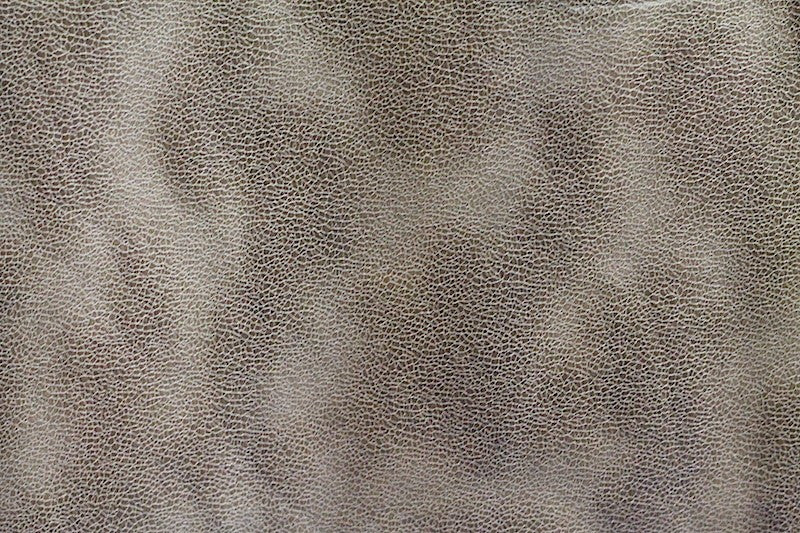 Tissu Suédine effet reptile grainé Beige