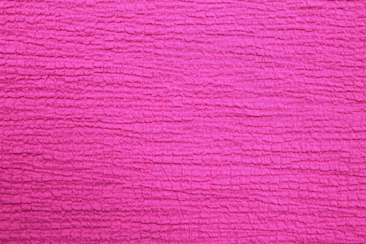 Tissu Viscose Gaufrée Unie Fuchsia