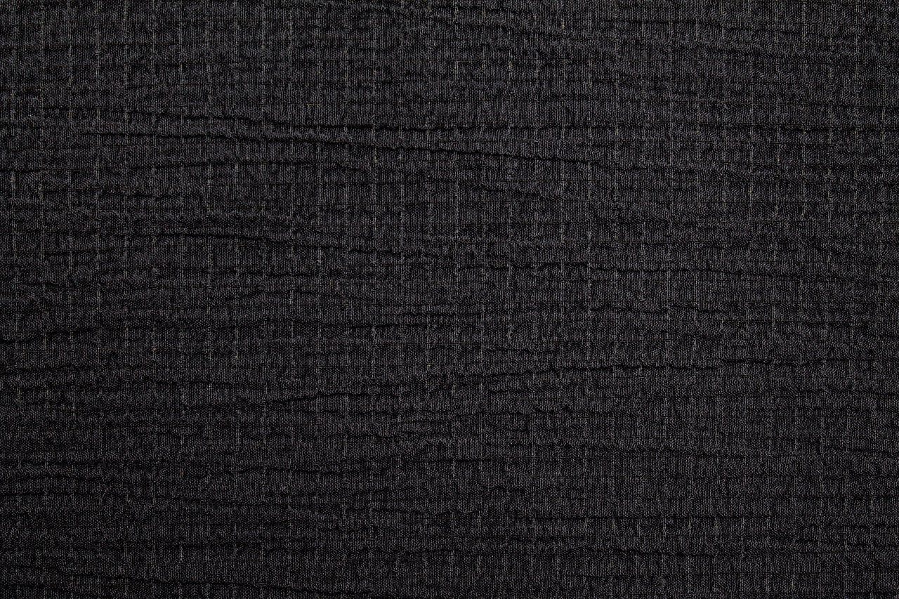 Tissu Viscose Gaufrée Unie Noir