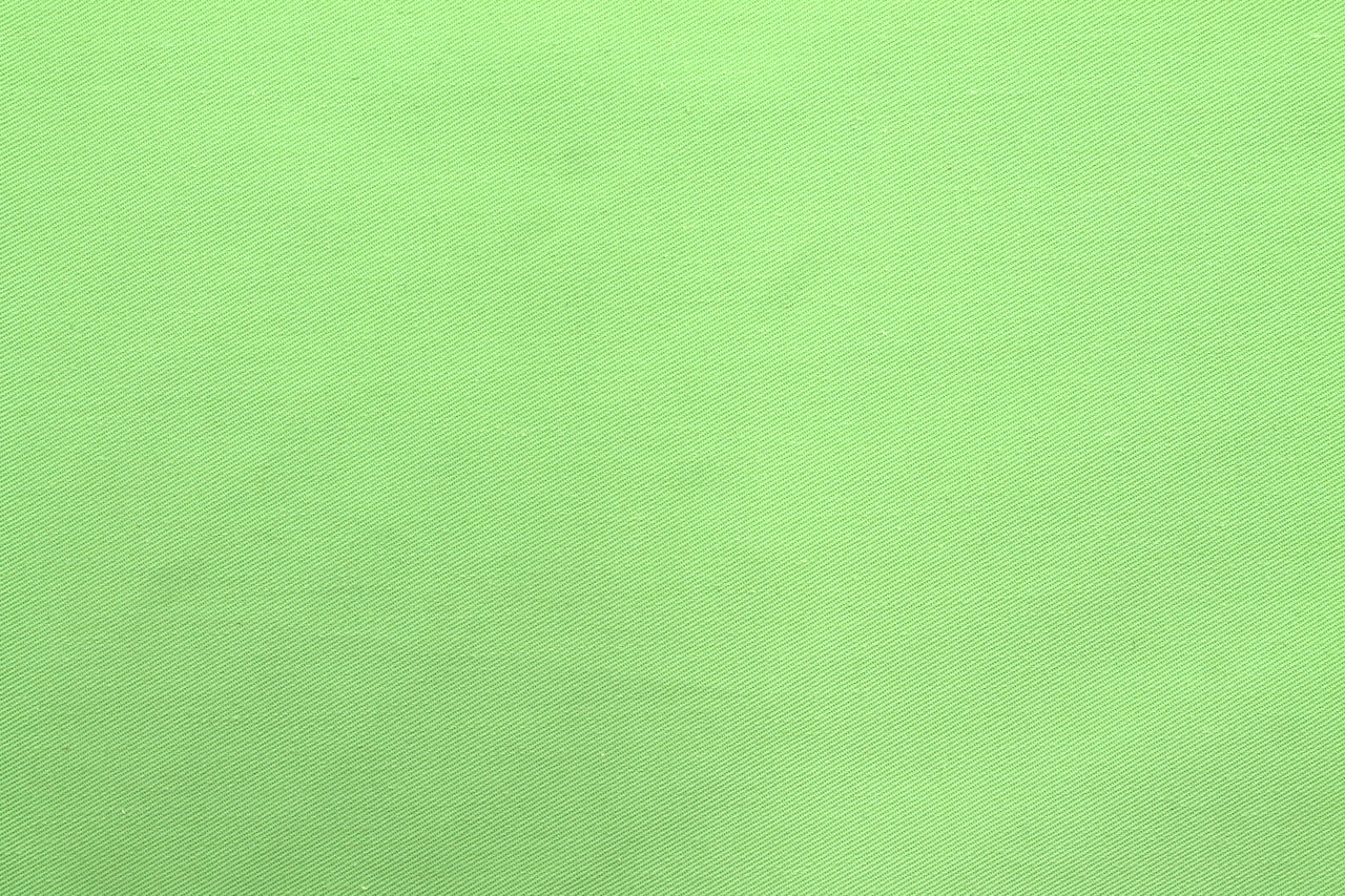 Tissu Gabardine Polycoton Rigide Uni Vert Anis